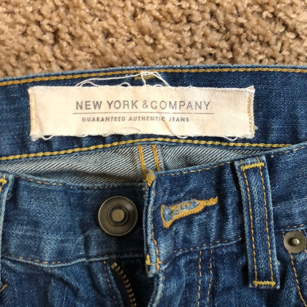 Jeans - Picture 2 of 4